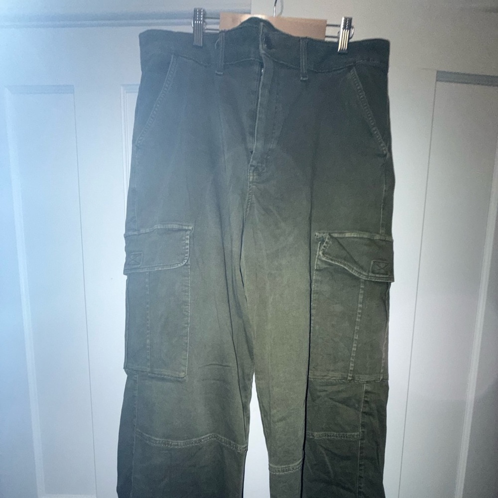 Green Cargo Wide-Leg Pants